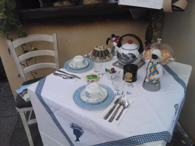 Mirabilia Acomodação com café da manhã Adrara San Rocco Exterior foto